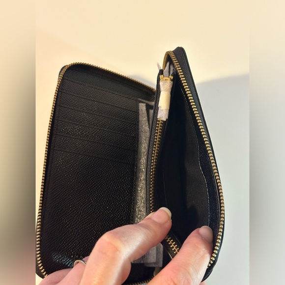 NWT COACH Black Leather Medium Zip Around Wallet - Picture 9 of 13